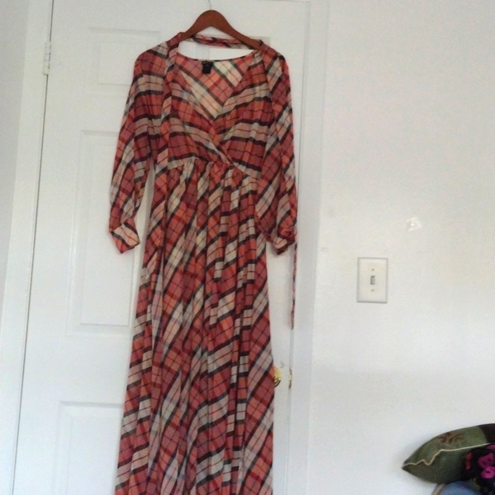 Beautiful Kate and Lily dress